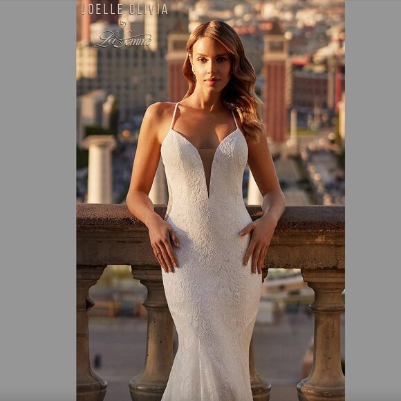 NWT La Femme Delia Wedding Dress - Unaltered Bridal Gown (Style J2143) - Picture 7 of 9